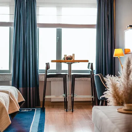 Marina Club Old Town View غدانسك