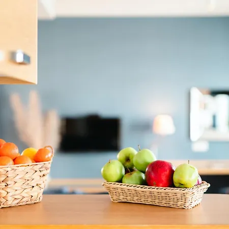 Marina Club Old Town View 3* 그단스크