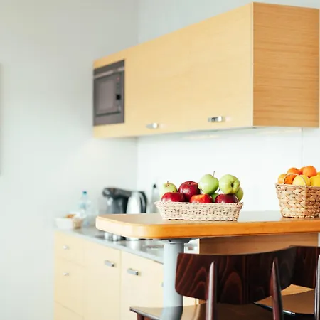 Marina Club Old Town View غدانسك