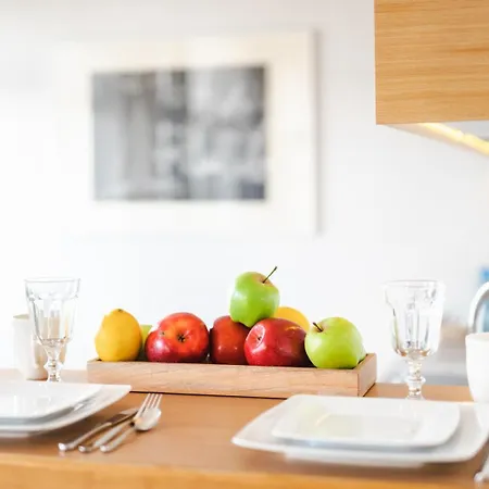 Marina Club Old Town View فندق