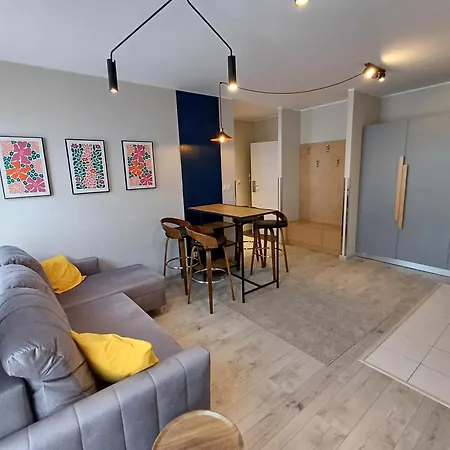 Marina Club Old Town View