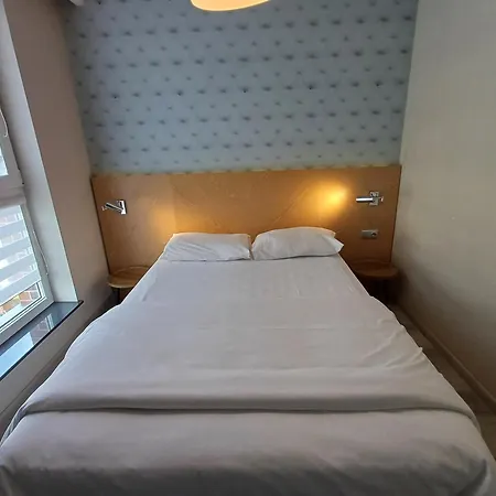 Marina Club Old Town View Hotel 3*