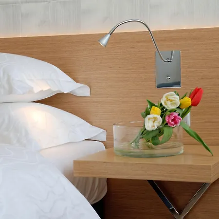 Hotel Marina Club Old Town View 3*