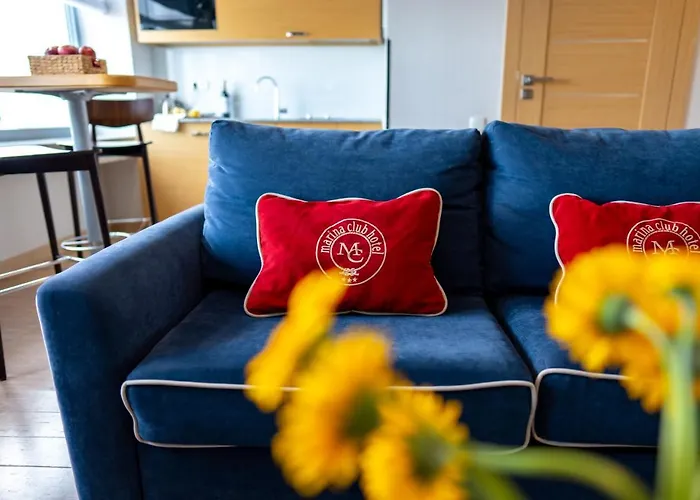 Marina Club Old Town View Hotell 3*