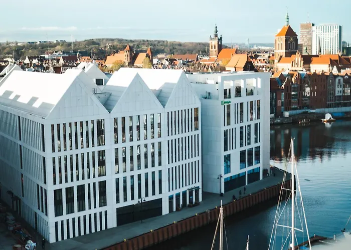 Marina Club Old Town View