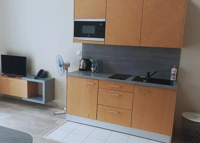 Hotel Marina Club Old Town View 3*