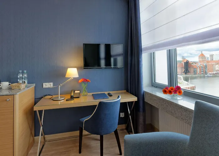 Hotel Marina Club Old Town View 3*