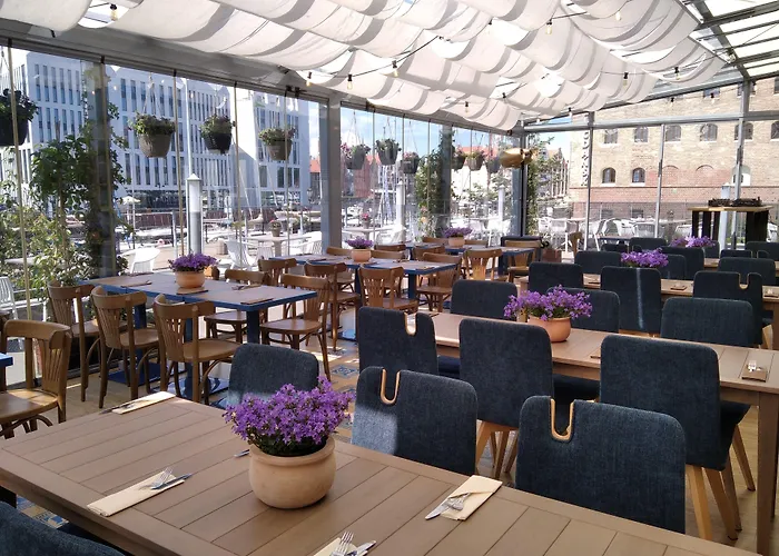 Marina Club Old Town View Hotell Gdańsk