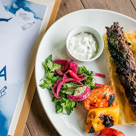 Marina Club Old Town View